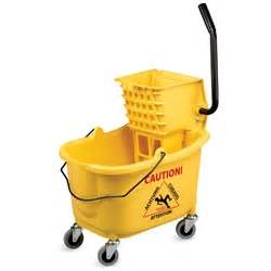 35 Quart Yellow Plastic Mop  Bucket With Side Press Wringer