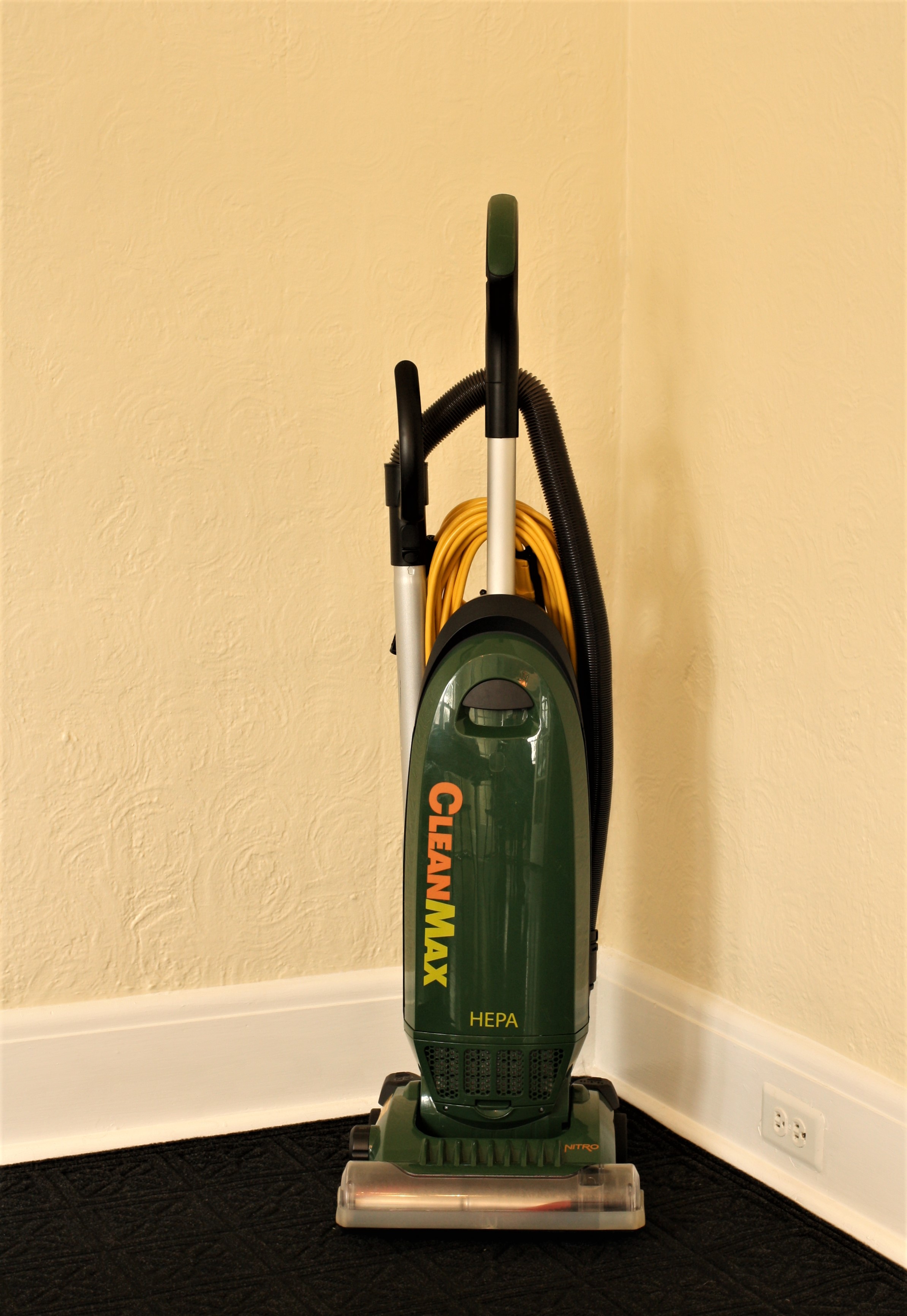 Cleanmax Nitro Upright Vacuum with Quick Draw Tools, 10 AMP